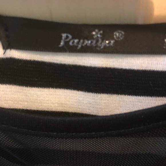 Black and white striped tank - Picture 3 of 5